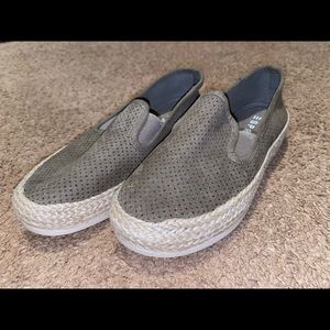 Womens spirit shoes, never worn.